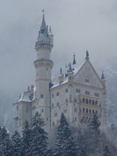 Заснеженный Нойшванштайн обои