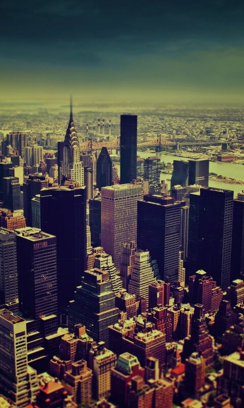 Темное небо над городом обои