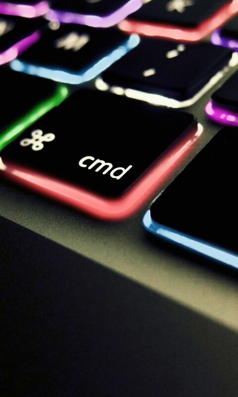 Разноцветная клава макбука обои