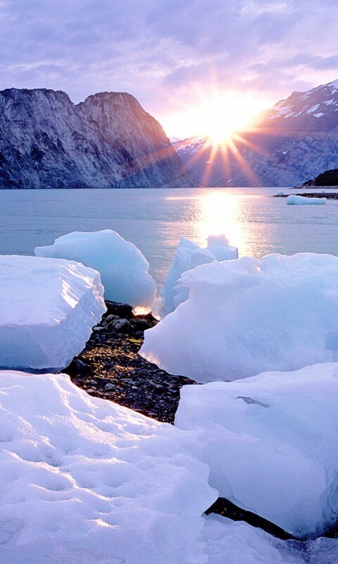 Зимнее горное озеро обои