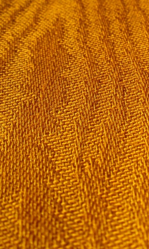 Золотистая ткань обои