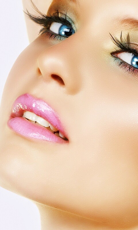 Красивое лицо обои