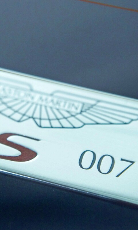 Астон Мартин Джеймса Бонда, табличка обои