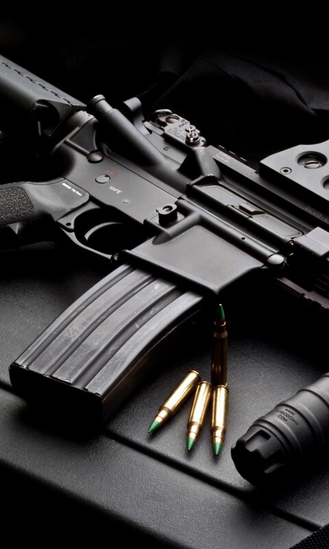 Черный автомат обои