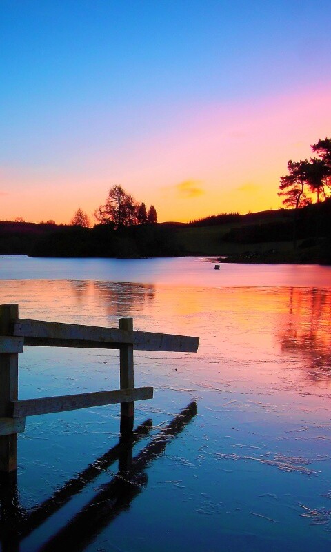 Красивый закат на озере обои