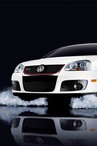 Буксующий белый Фольц обои