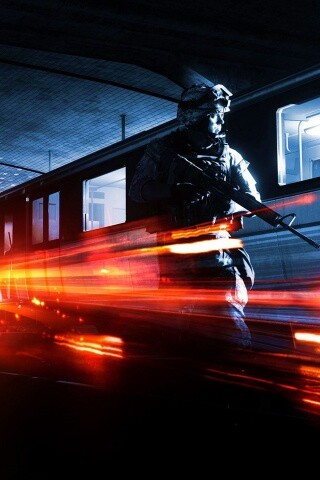 Солдаты на станции метро обои