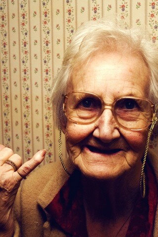 Чумовая бабуся обои