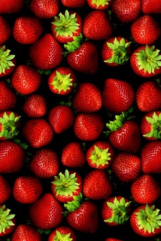 Сочная отличная клубника обои