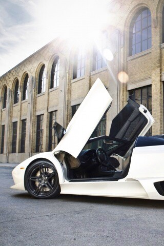 Белая Ламборгини Мурсьелаго обои