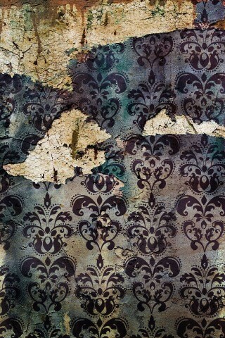 Рваные винтажные обои и штукатурка обои
