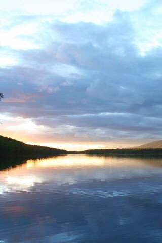 Вид на озеро обои