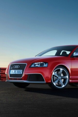 Фотосессия Audi RS3 на треке обои