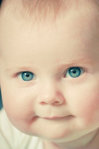 Прелестное дитя обои