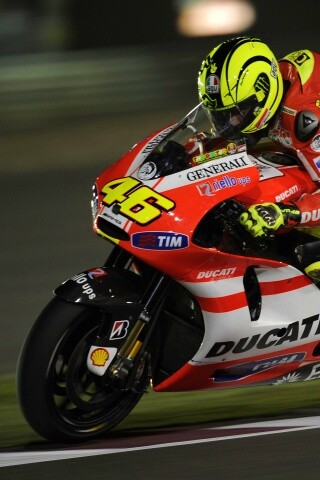 Мотоциклист на треке обои