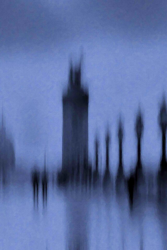 Размытый вид с моста обои