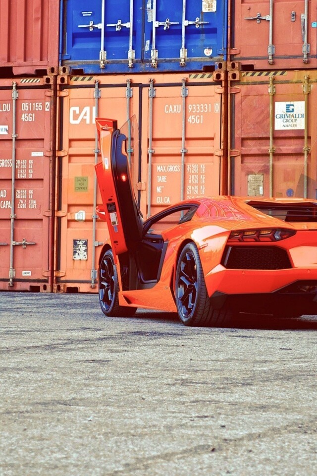 Оранжевый Авентадор обои