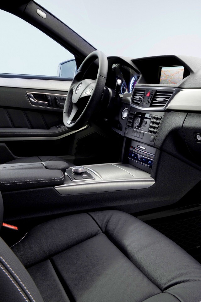 Салон мерседеса обои