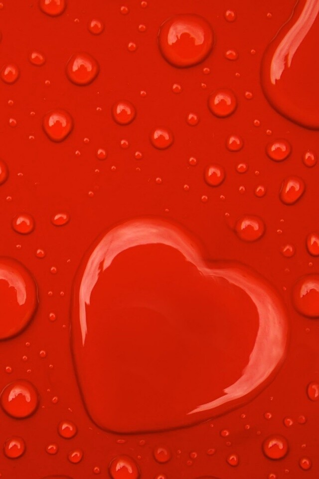 Капли на красном фоне обои
