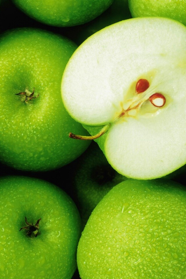 Вкусные свежие яблоки обои