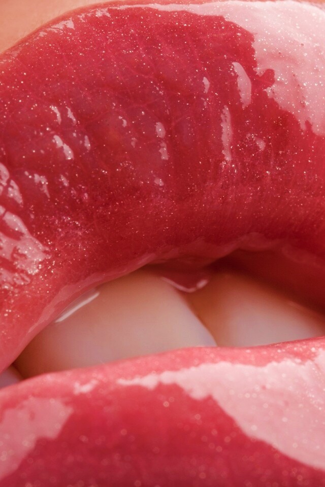 Губы с блеском обои