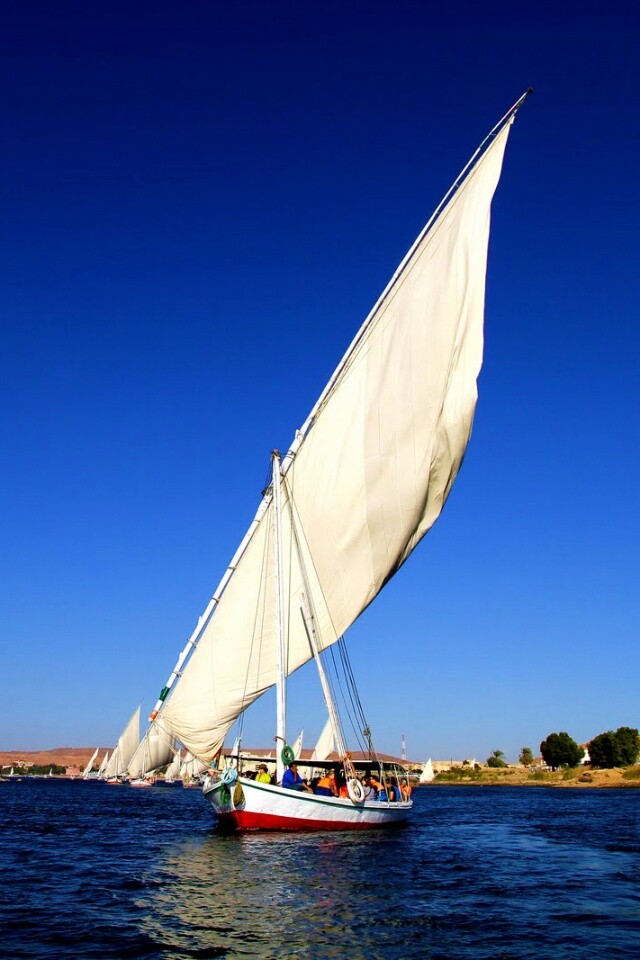 Под парусами обои