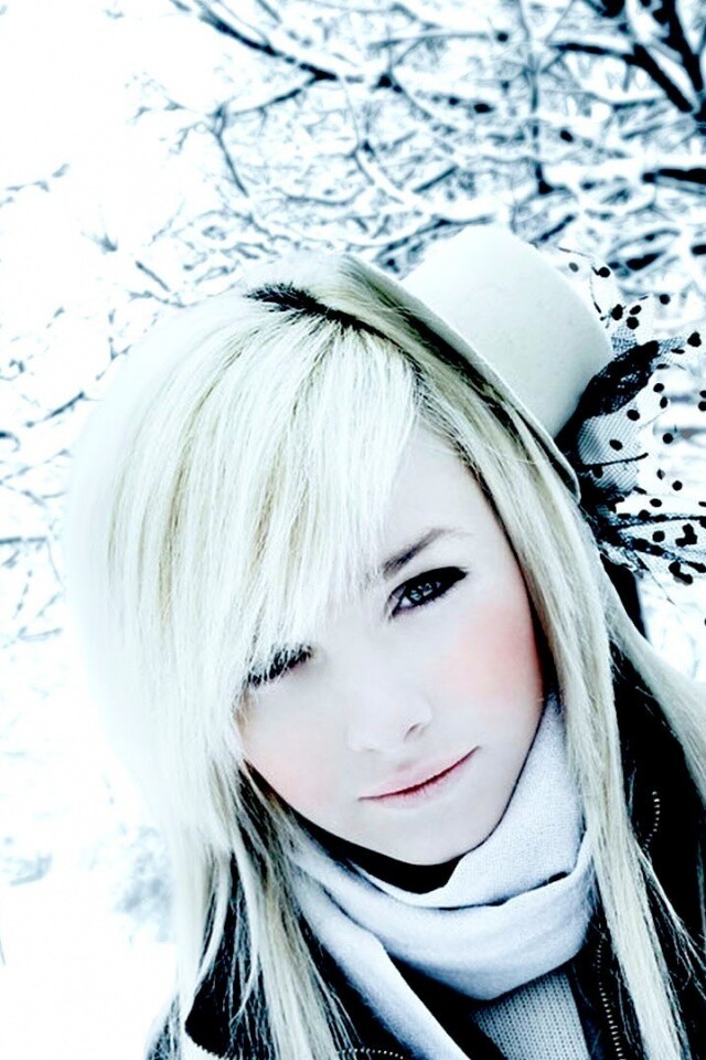 Девушка в белом обои