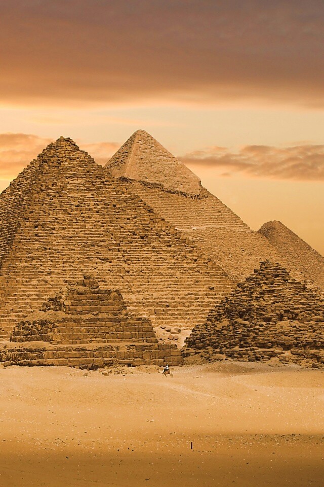 Великие пирамиды в Гизе обои