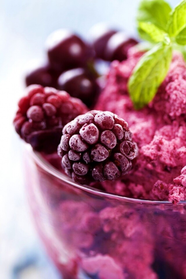 Ягодное мороженное обои