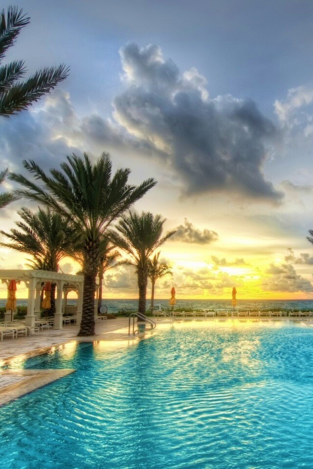 Бассейн обои