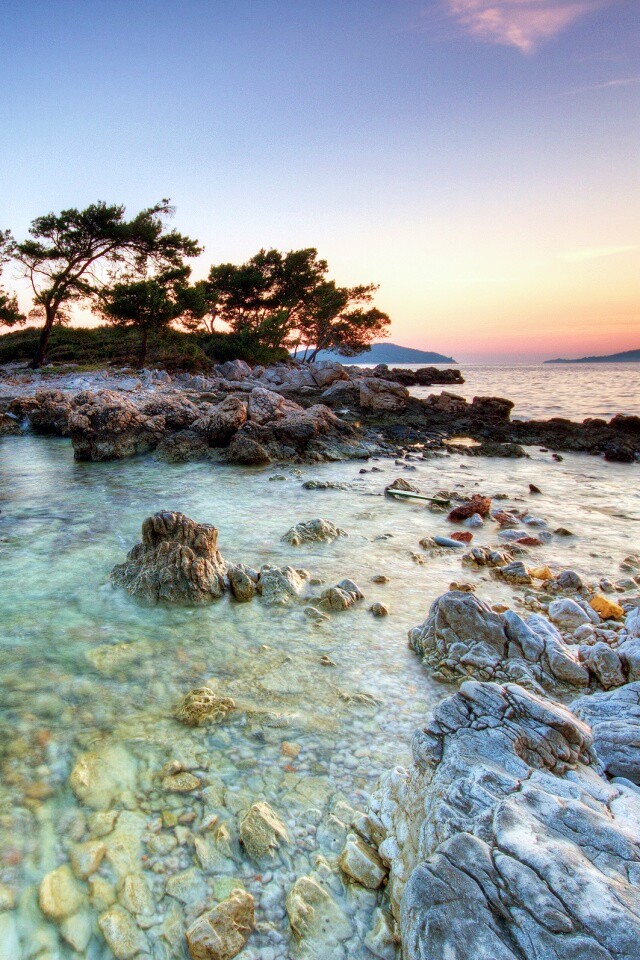 Каменный остров обои