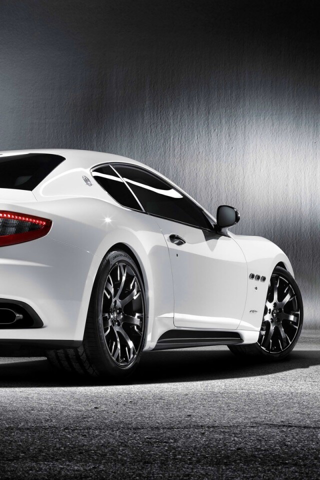 Мазерати Грантуризмо рендер обои