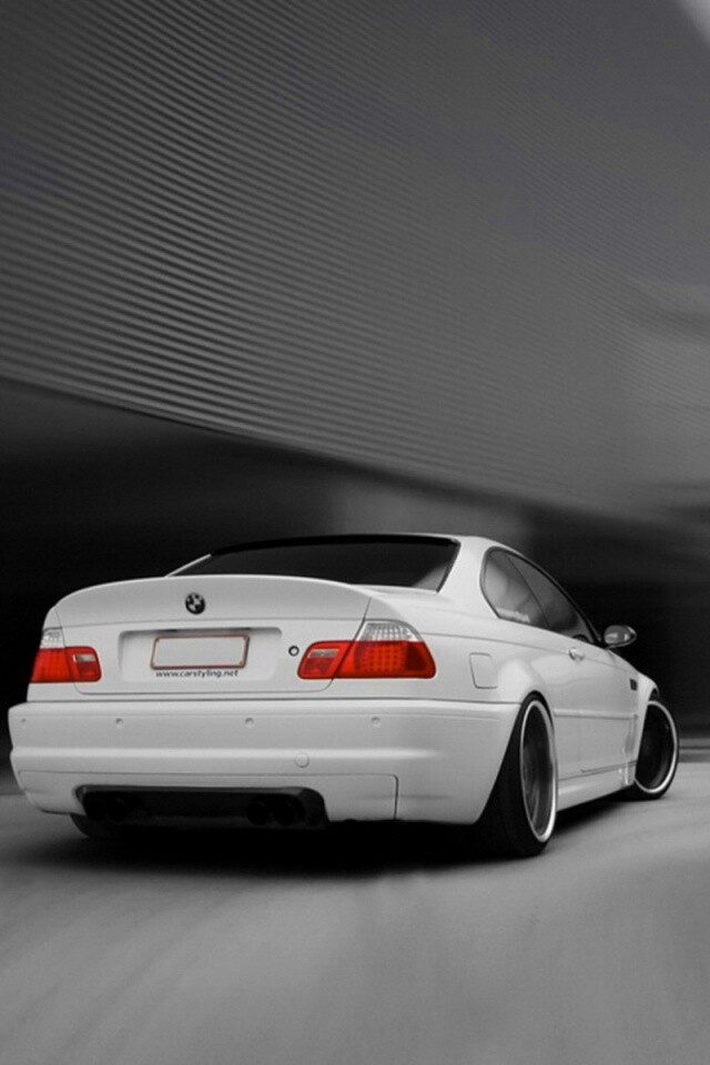 Белый БМВ обои