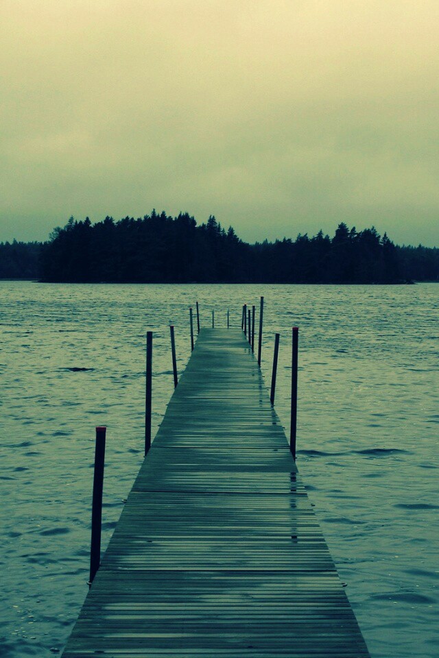 Причал на озере обои