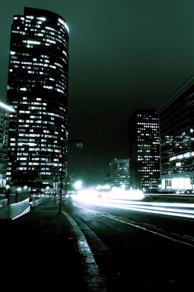 Ночные огни мегаполиса обои