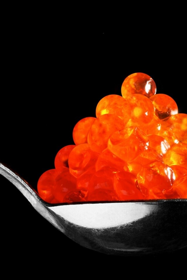 Ложка красной икры обои