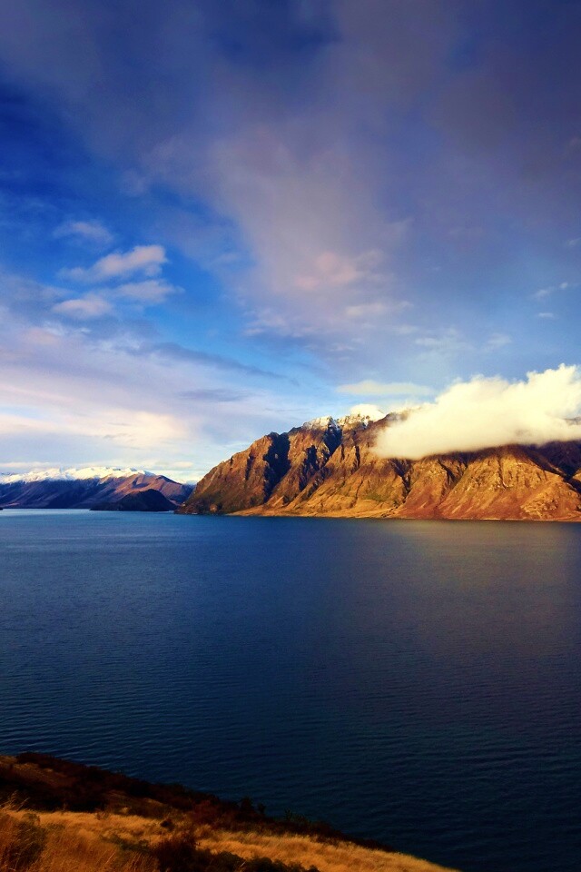 Живописная широкая река обои