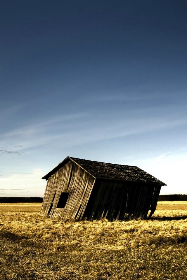 Покосившийся сарай обои