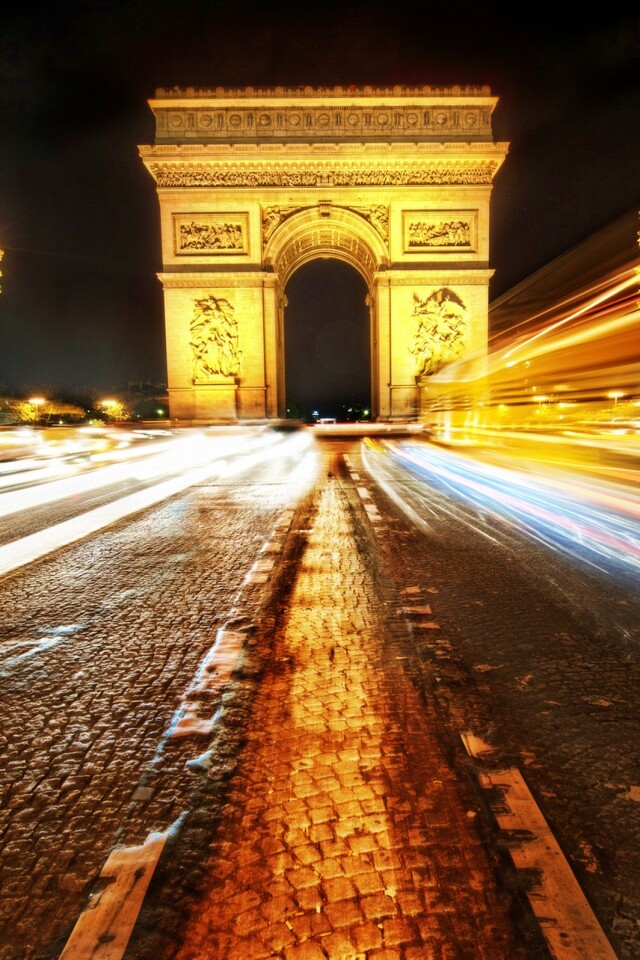 Елисейские поля с Триумфальной аркой обои