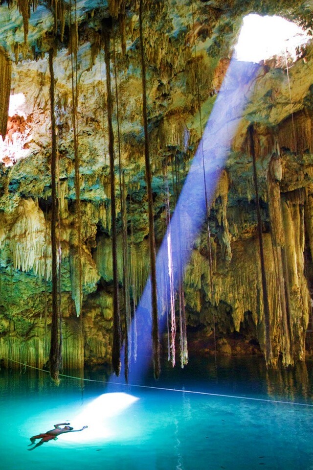 Пещера сталактитов обои