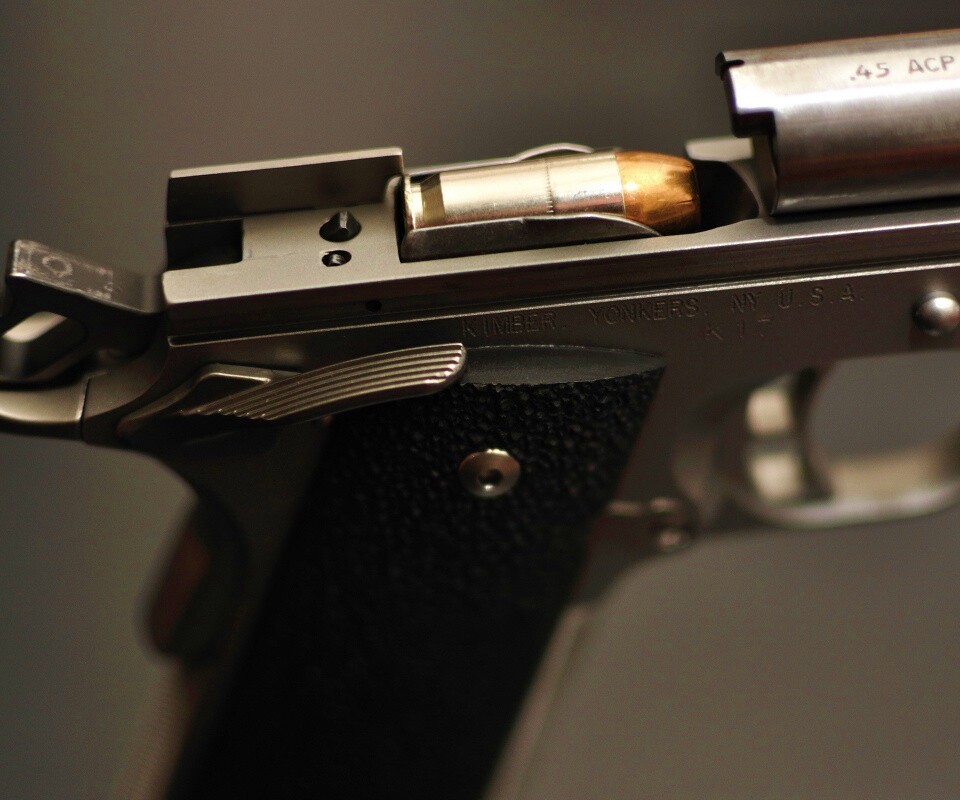 Разобранный пистолет обои