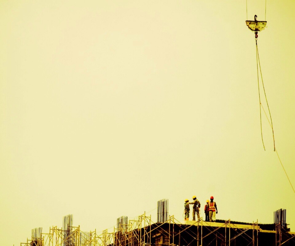 Строители на объекте обои