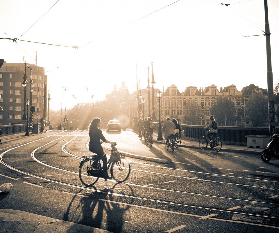 Утро в европейском городе обои