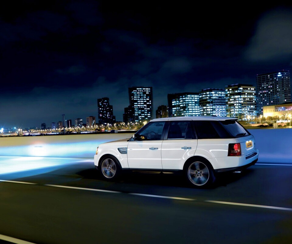 Белый Лэнд Ровер обои