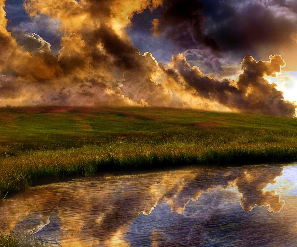Тучи над лугом обои