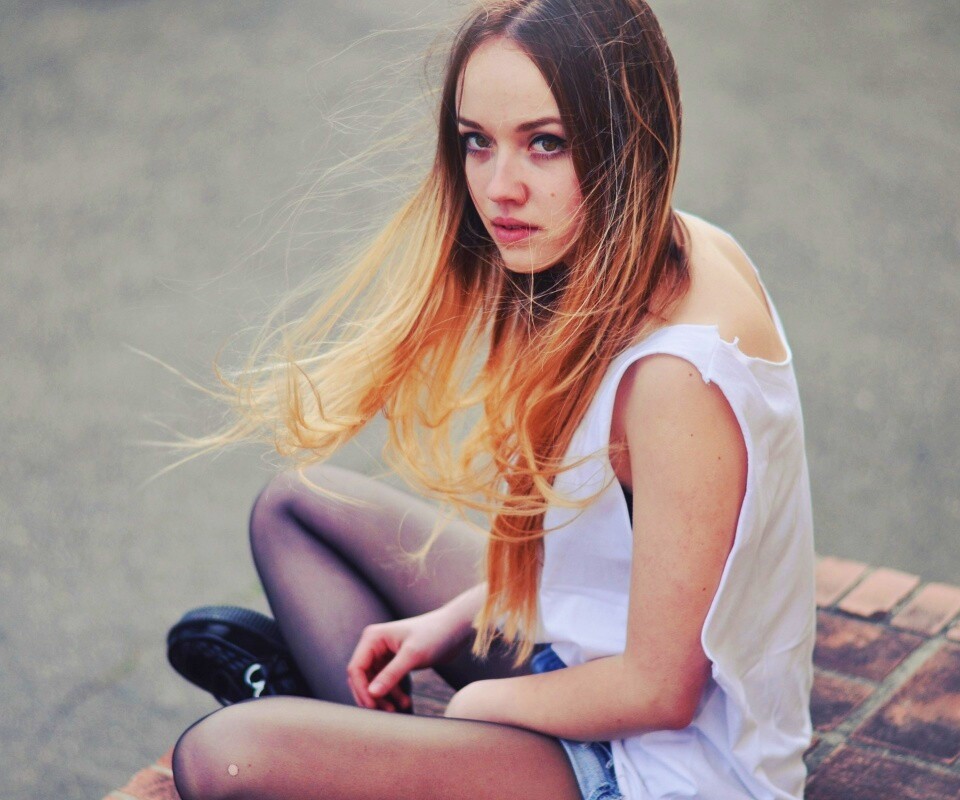 Девушка в образе модели обои