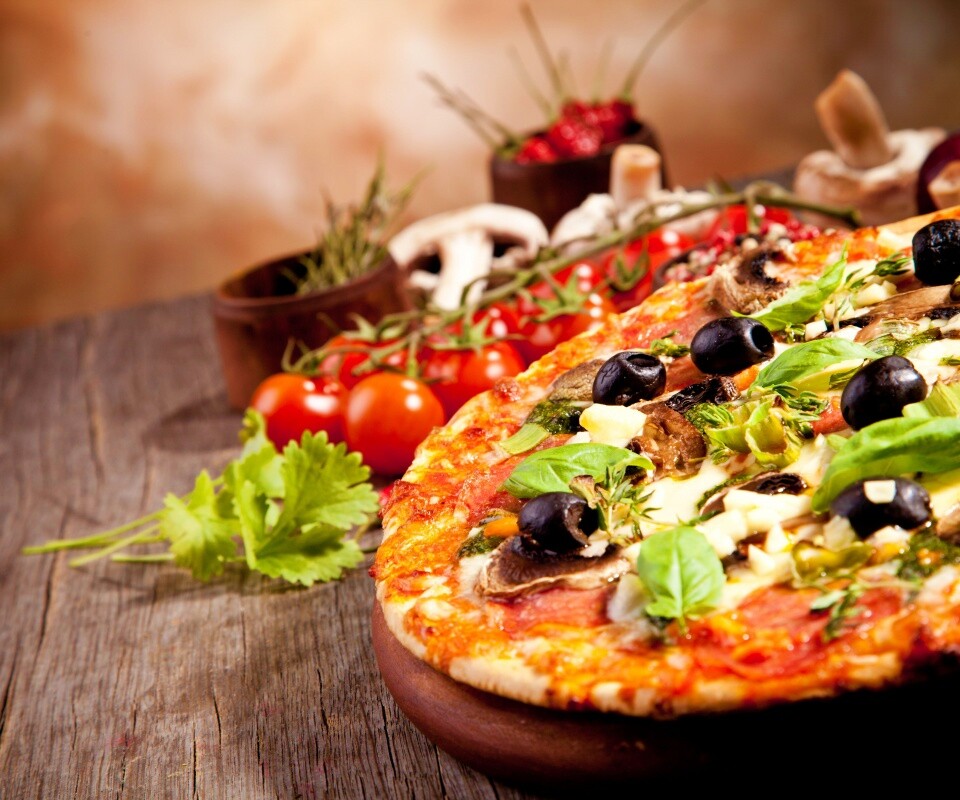 Аппетитная пицца обои