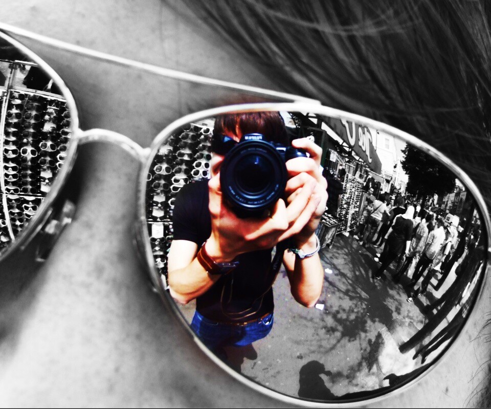 В очках обои