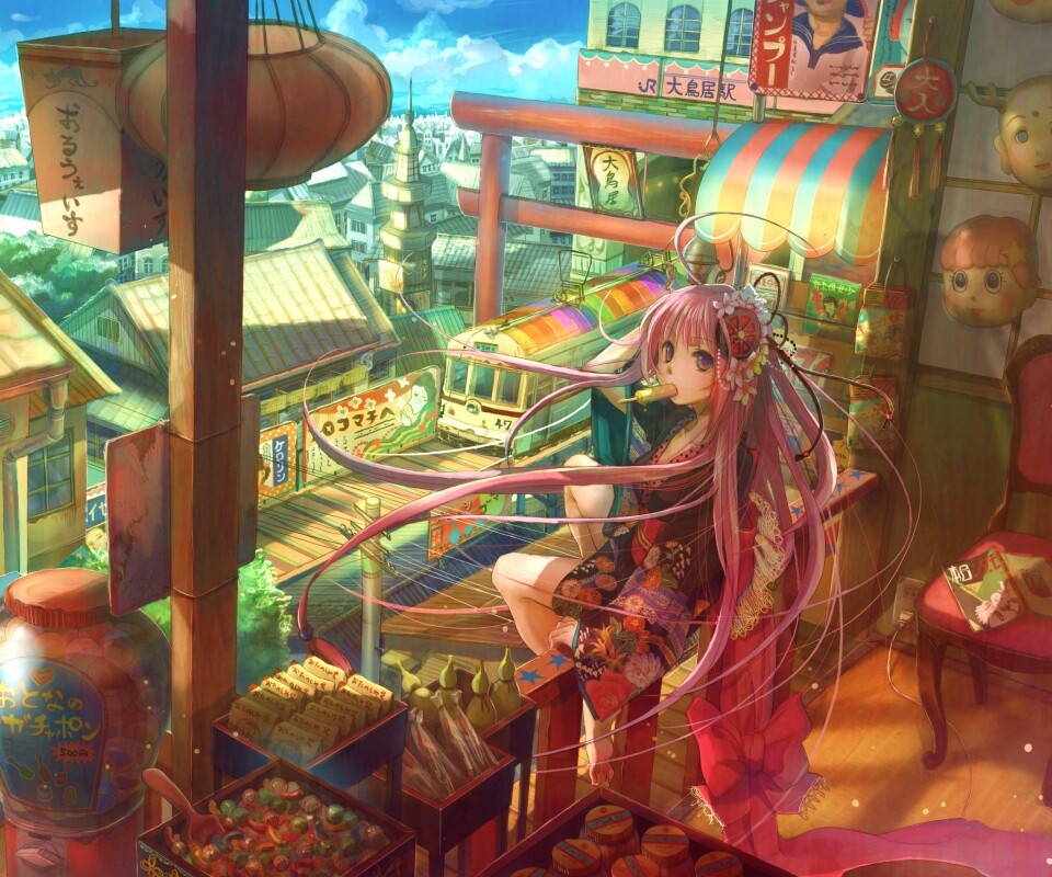 Девочка ест мороженное обои