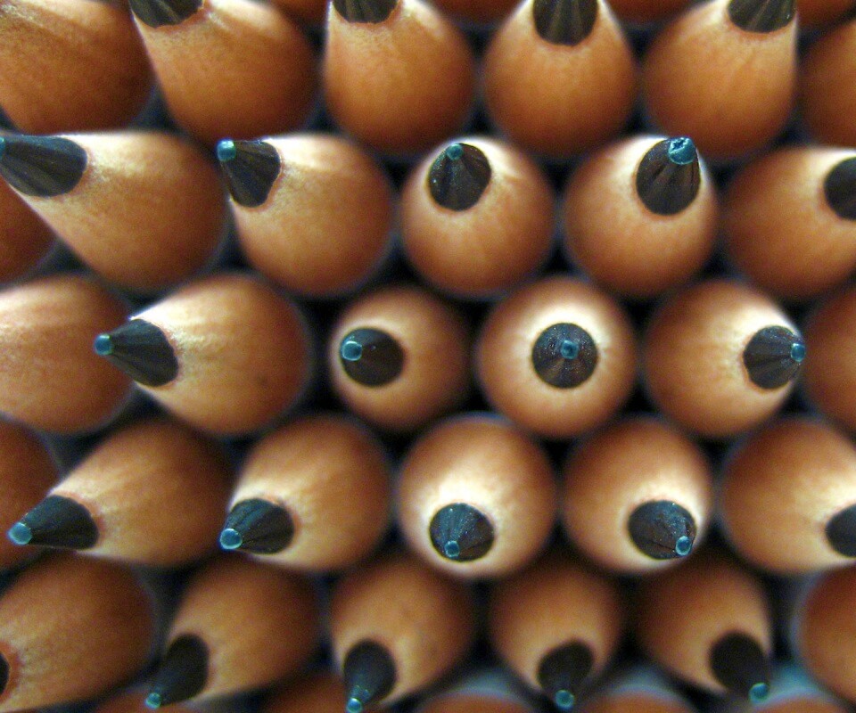 Чёрные карандаши обои